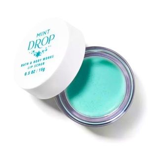 NWT Bath & Body Works Mint Drop Lip Scrub